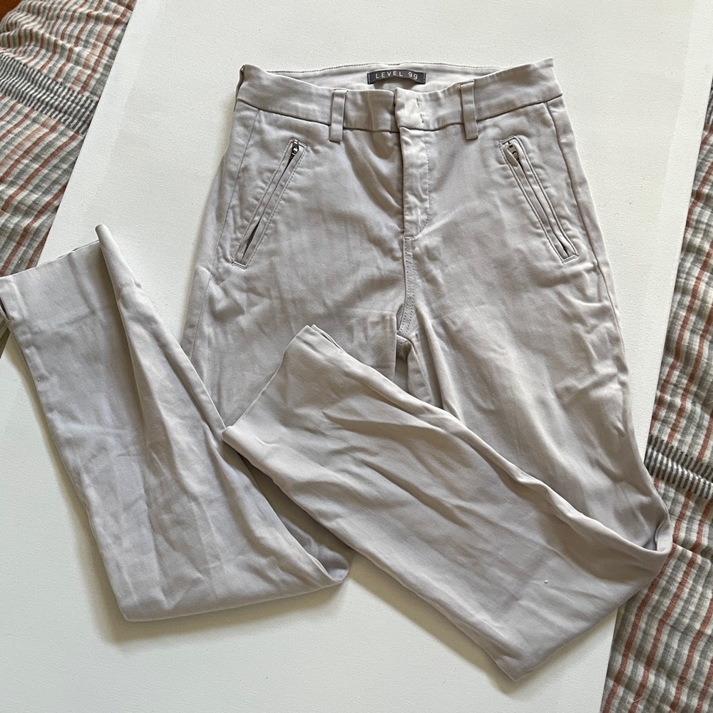 Anthropologie / Level 99 gray trousers with zip pockets size 26